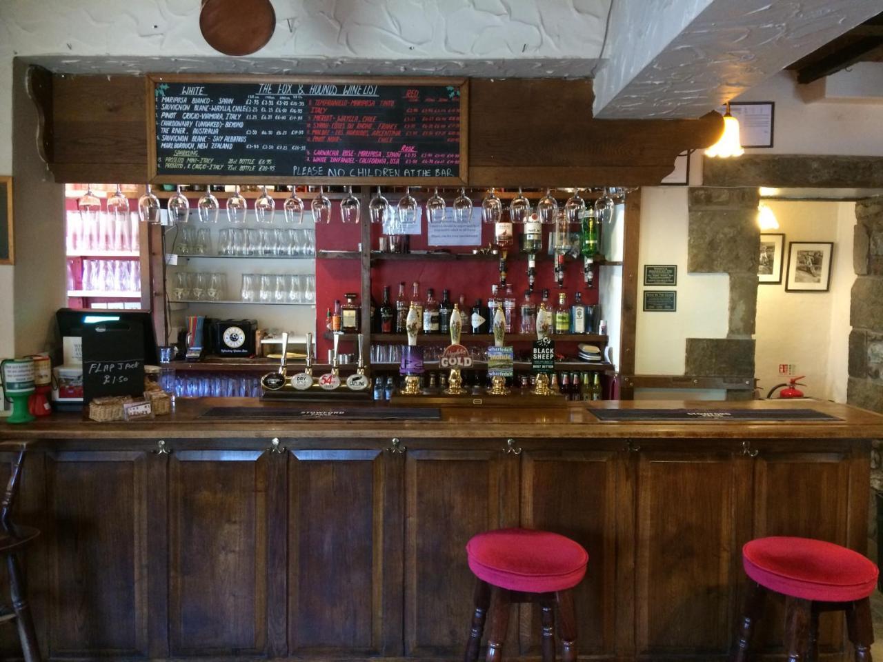Fox And Hounds