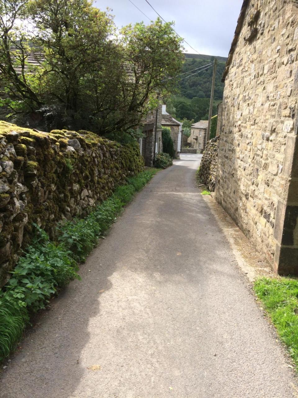 Fox And Hounds Starbotton